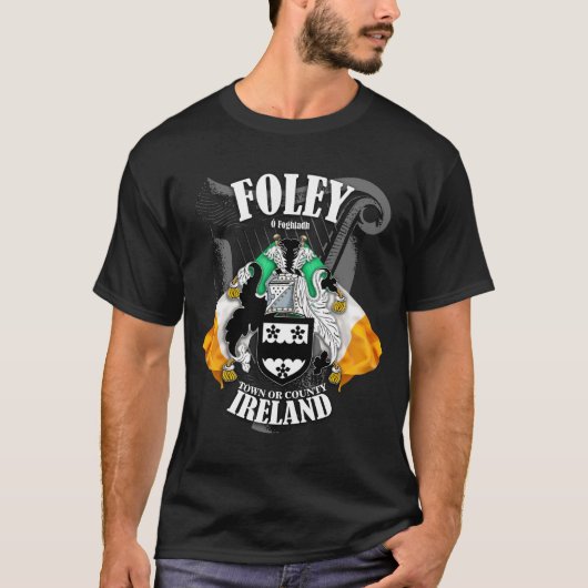 Foley Crest Coat of Arms *Add Location* T-Shirt (Voorkant)