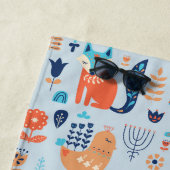 Folk Art Woodland Animal Pattern Strandlaken (In situ)