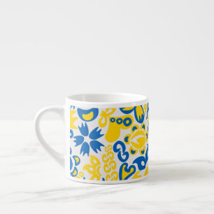 Folklore pattern with Oekrainian flag covu Espresso Kop