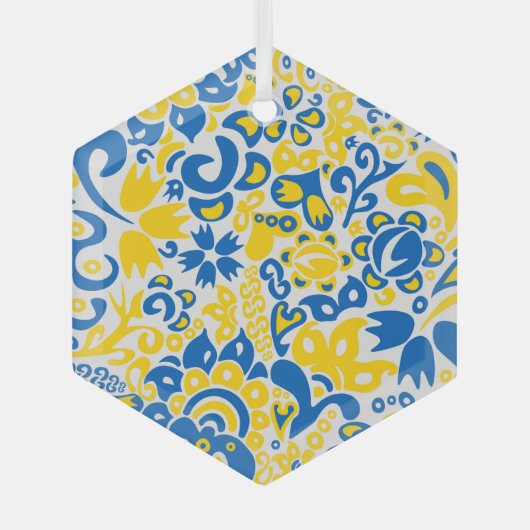 Folklore pattern with Oekrainian flag covu Glas Ornament (Voorkant)