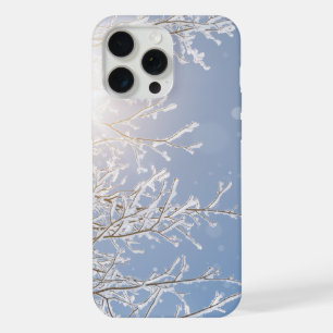 Fond d'hiver avec flocons de neige et soleil