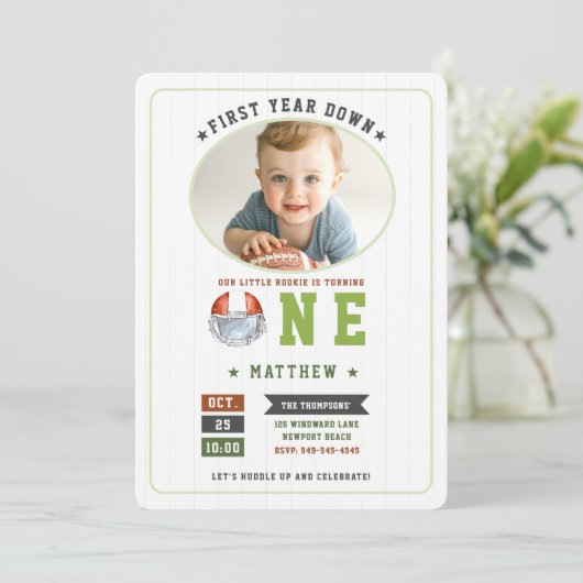 Football Thema Eerste jaar Down Boy 1e verjaardag Kaart (Staand voorkant)