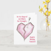 Force de découverte dans le coeur brisé de carte (Fleur jaune)