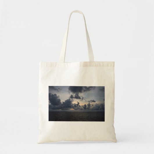 Foreboding Sunset, Puffy Clouds, Noord-Zee. Tote Bag (Voorkant)