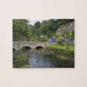 Forelstroom in het dorp Bibury, Legpuzzel