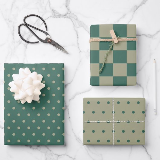 Forest Green & Sage Checkerboard en Dot Patterns Inpakpapier Vel (Voorkant)