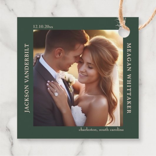 Forest Green Stacked Initialen Monogram bruiloft Bedankjes Labels (Achterkant)