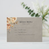 Forest Witch Black Floral Wedding RSVP Card (Debout devant)