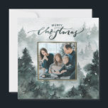 Forêt d'aquarelle | Joyeux Carte photo de Noël<br><div class="desc">Votre photo de famille est à l'avant et au centre dans un cadre vert de forêt avec une fausse couche d'or. L'arrière - plan sur cette carte de Noël possède une majestueuse forêt d'aquarelles d'arbres à feuillage persistant. Le dessus de la carte a un accueil aquarelle qui dit "Joyeux Noël"....</div>