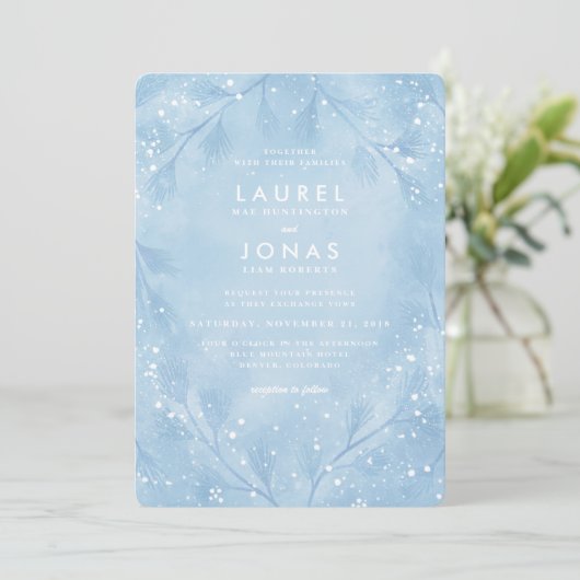 Forêt neigeuse Bleu Mariage d'hiver Invitations (Debout devant)