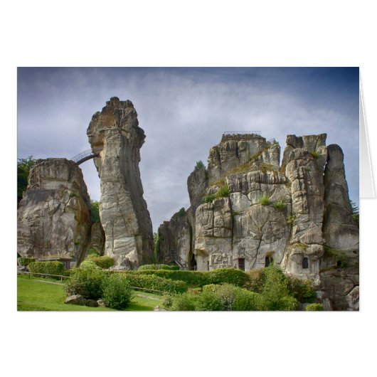 Forêt Teutoburg Externsteine Allemagne (Devant Horizontal)