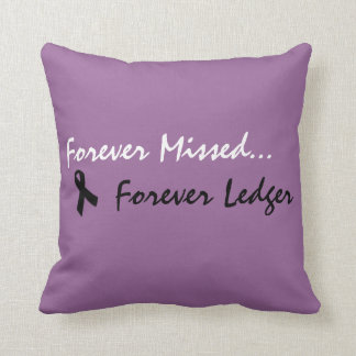 Forever Ledger Pillow Kussen