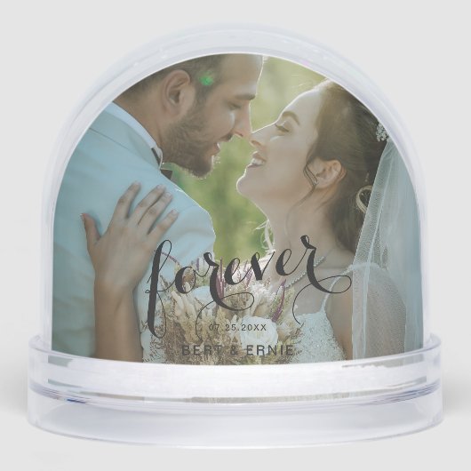 Forever Snow Globe Gift for Love and Remembrance (Avant)