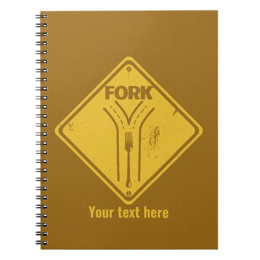Fork in de weg grappig verkeersbord notitieboek (Voorkant)