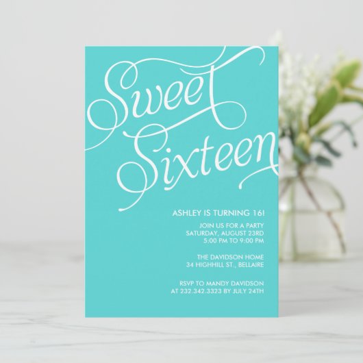 Formal Blue Sweet 16 Invitations (Debout devant)