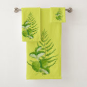 Formes en vert sur un ensemble de serviettes (En situation)