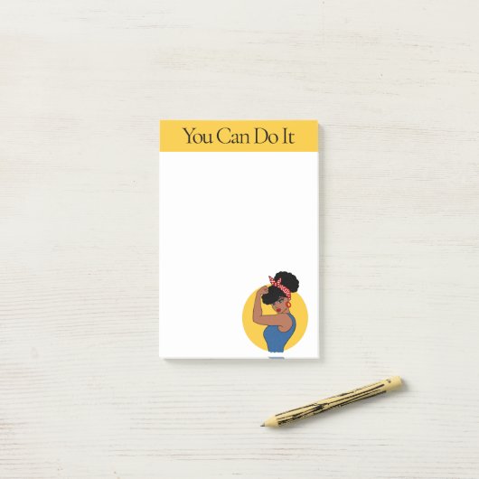 Forte femme noire Post-it Notes (Sur un bureau)