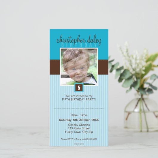 FOTO BIRTHDAY-INVITATIES : prachtig vierkant 8 (Staand voorkant)