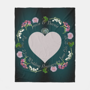 Foto: Custom Floral Heart Wedding Jubileum Fleece Deken