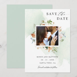 Foto Earthy Blooms en Green Floral Wedding Save The Date