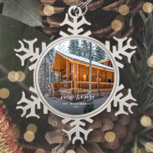 Foto Eerste Kerstmis Nieuw Thuis Witte Script Tin Sneeuwvlok Ornament