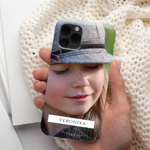 Foto en naam gepersonaliseerde moderne typografie iPhone 16 hoesje