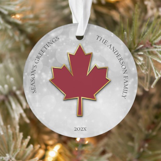 Foto Red Maple Leaf Ornament (Boom)