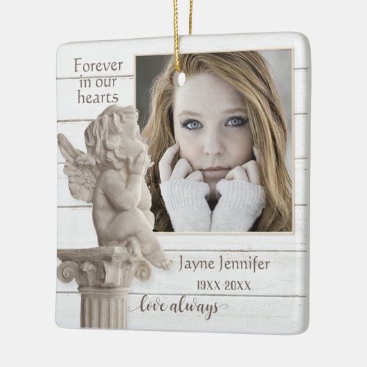 Foto Rustic White Wood Memorial Angel Ornament (Links)