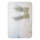 Foto van 2 ananassen op een strand badmat (Voorkant Verticaal)