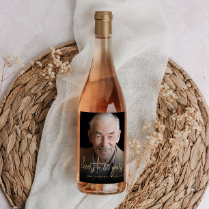 Foto van 80ste verpartij met proost wijn etiket