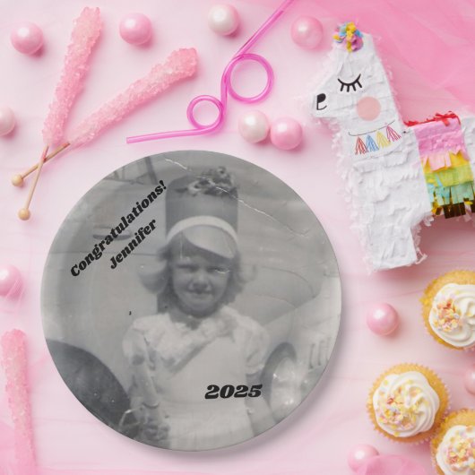 Foto van Afstuderen | Felicitatie | Naam en jaar Papieren Bordje (Feest)