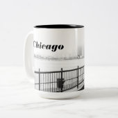 Foto van Black and White Chicago Mok (Voorkant links)