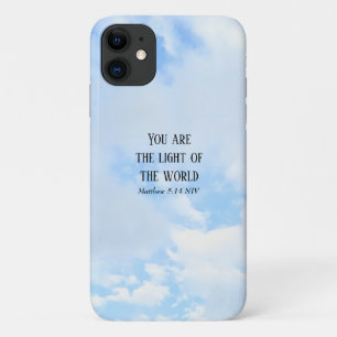 Foto van Blue Sky U bent de Light Bible Verse iPhone 11 Hoesje