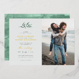 Foto van Chic Simple Blue & Green Branch Wedding Folie Uitnodiging