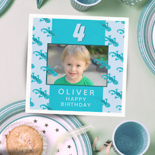 Foto van Cute Gecko Lizard Kind Birthday Servet