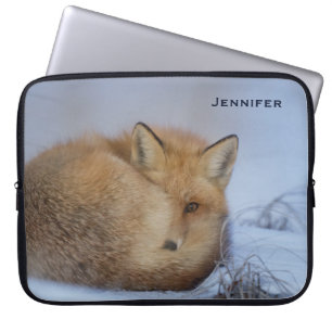 Foto van Cute Little Fox gekrompen in Winter Laptop Sleeve