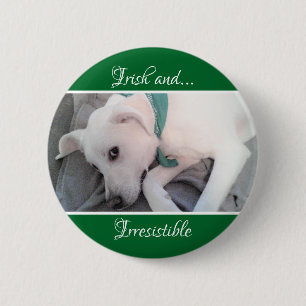 Foto van Cute White Puppy Dog St. Patrick's Day Ronde Button 5,7 Cm