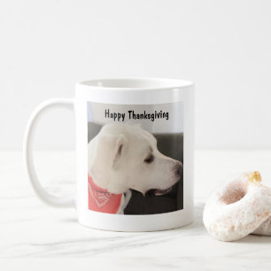 Foto van Cute White Puppy Dog Thanksgiving Koffiemok