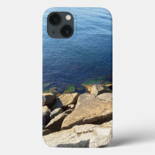 Foto van Deep Blue Atlantic Ocean Rocky Cliff iPhone 13 Hoesje