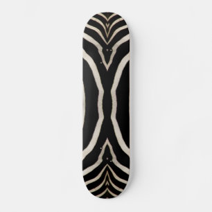 Foto van een echte Zebra-ingang Skateboard