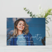 Foto van een moderne, minimalistische afstudeerpar aankondiging (Staand voorkant)