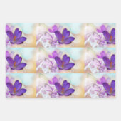 Foto van een  Paarse Spring Crocus Patterned Inpakpapier Vel (Voorkant)
