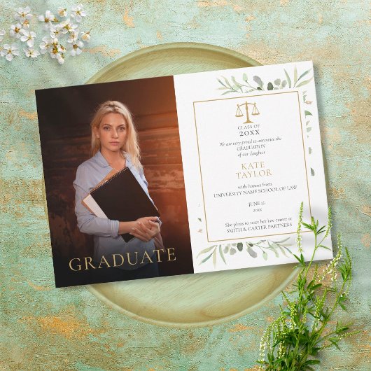 Foto van het Afstuderen Greenery van de Modern Law Aankondiging