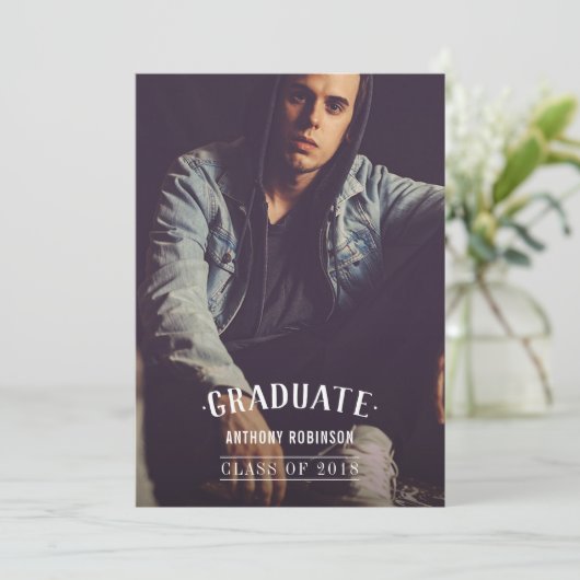 Foto van het Afstuderen van mannen Aankondiging (Staand voorkant)