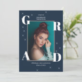 Foto van het marinenblauw Afstuderen met mousseren Aankondiging (Staand voorkant)