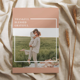 Foto van moderne familie Dankful Blessed Gratefu