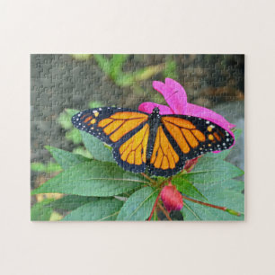 Foto van Monarch Butterfly Pink Legpuzzel