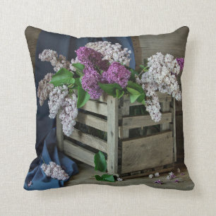 Foto van Rustic Paarse en White Lilacs Floral Kussen