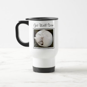 Foto van Schattigee White Dog Curled Up Get Well B Reisbeker