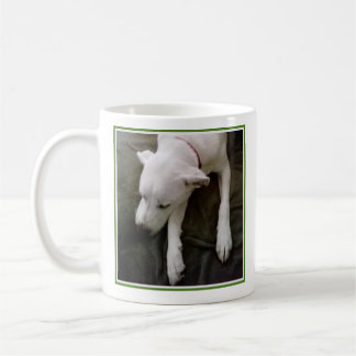 Foto van Sleeping Dog Get Well Green and White Koffiemok